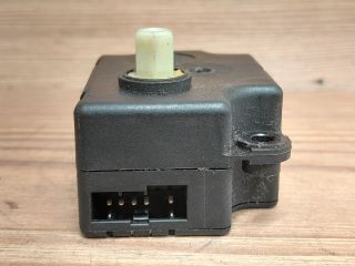 bontott PEUGEOT 307 Fűtés Állító Motor