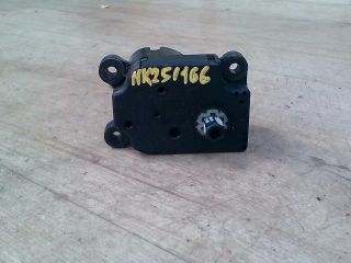 bontott PEUGEOT 307 Fűtés Állító Motor