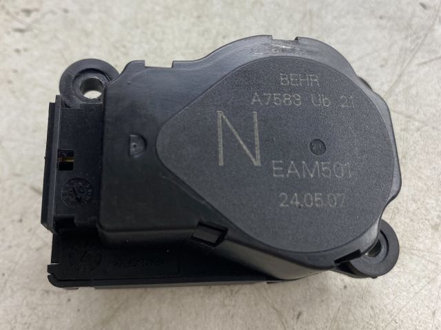 bontott PEUGEOT 307 Fűtés Állító Motor