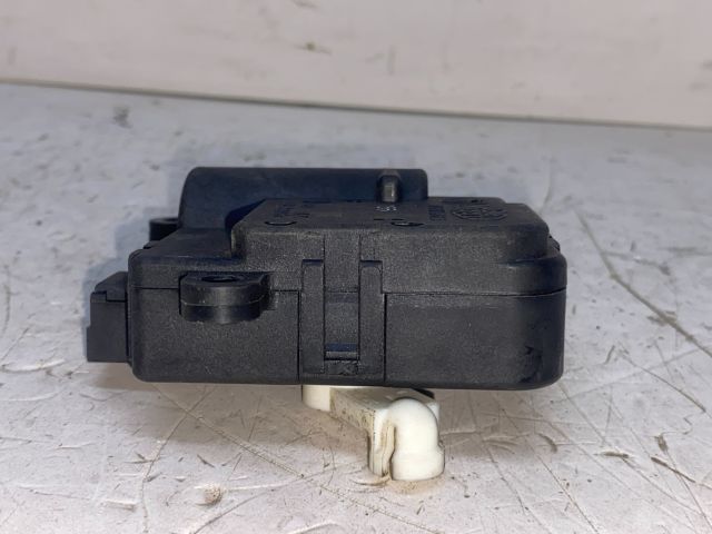 bontott PEUGEOT 307 Fűtés Állító Motor