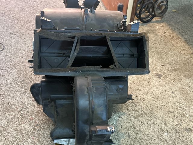 bontott PEUGEOT 307 Fűtés Box