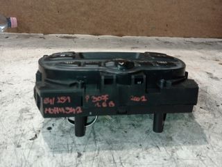 bontott PEUGEOT 307 Fűtéskapcsoló (digit klímás)