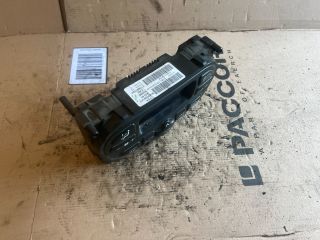 bontott PEUGEOT 307 Fűtéskapcsoló (digit klímás)