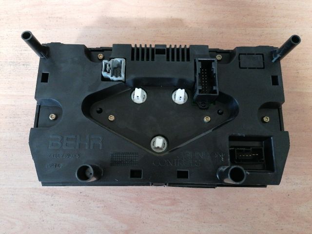 bontott PEUGEOT 307 Fűtéskapcsoló (digit klímás)