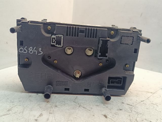 bontott PEUGEOT 307 Fűtéskapcsoló (digit klímás)