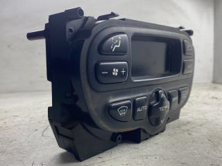 bontott PEUGEOT 307 Fűtéskapcsoló (digit klímás)