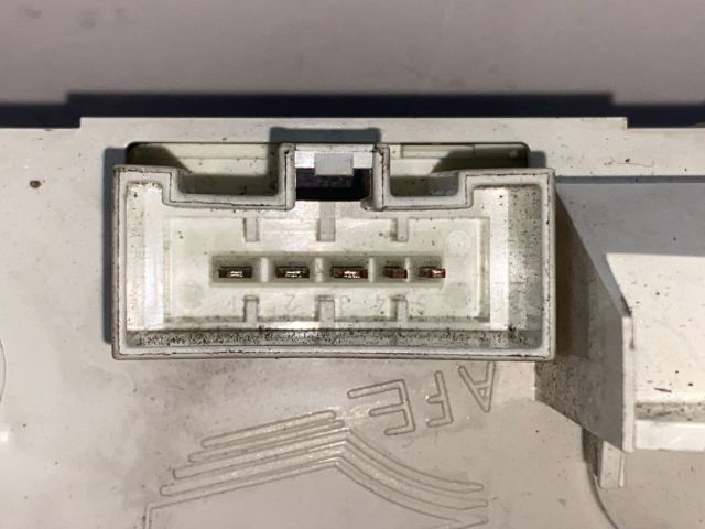 bontott PEUGEOT 307 Fűtéskapcsoló (manuális klímás)