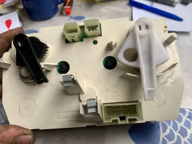 bontott PEUGEOT 307 Fűtéskapcsoló (manuális klímás)