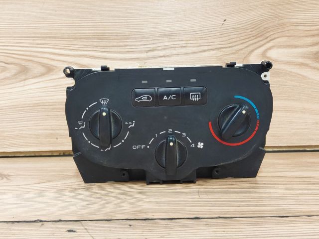 bontott PEUGEOT 307 Fűtéskapcsoló (manuális klímás)