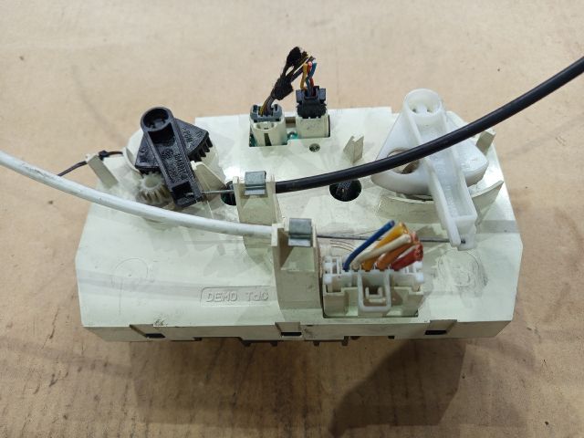 bontott PEUGEOT 307 Fűtéskapcsoló (manuális klímás)