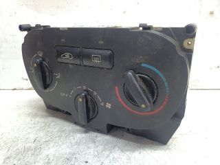 bontott PEUGEOT 307 Fűtéskapcsoló (Nem klímás)