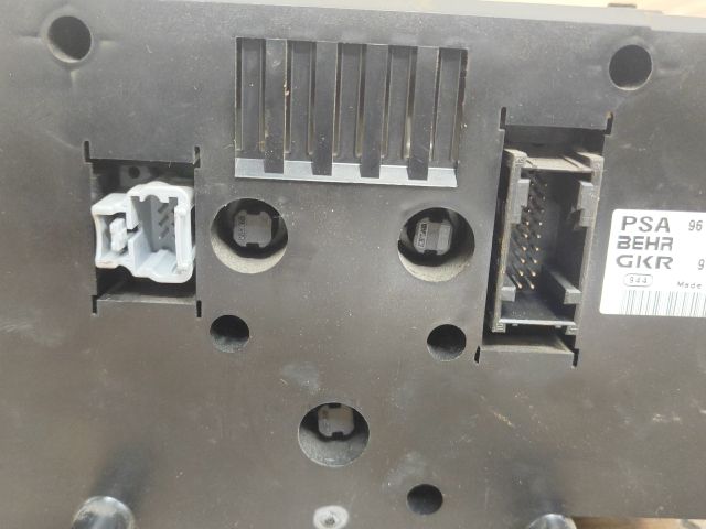 bontott PEUGEOT 307 Fűtéskapcsoló