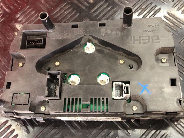 bontott PEUGEOT 307 Fűtéskapcsoló