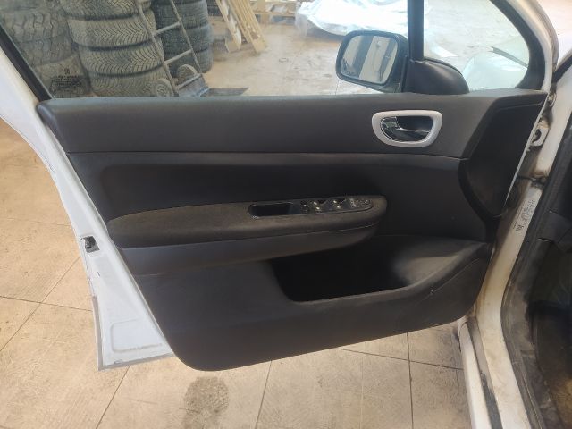 bontott PEUGEOT 307 Fűtőmotor (Klímás)