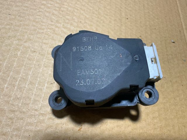 bontott PEUGEOT 307 Fűtőmotor (Klímás)