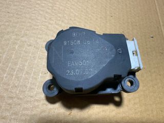 bontott PEUGEOT 307 Fűtőmotor (Klímás)