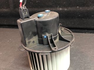 bontott PEUGEOT 307 Fűtőmotor (Klímás)