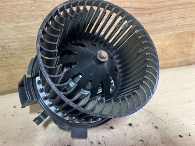 bontott PEUGEOT 307 Fűtőmotor (Klímás)