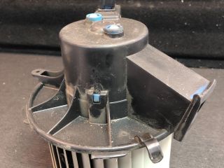 bontott PEUGEOT 307 Fűtőmotor (Klímás)