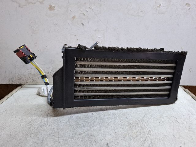 bontott PEUGEOT 307 Fűtőradiátor (Elektromos)