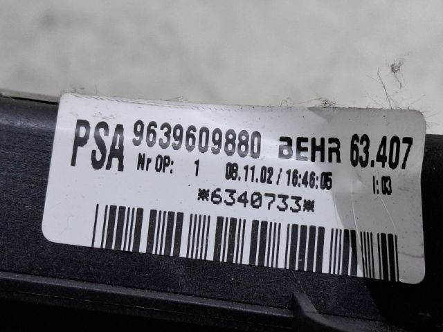 bontott PEUGEOT 307 Fűtőradiátor (Elektromos)