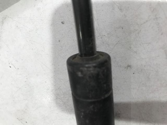 bontott PEUGEOT 307 Gázrugós Kitámasztó Teleszkóp Csomagtérajtó (Pozíciófüggetlen)