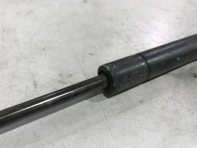 bontott PEUGEOT 307 Gázrugós Kitámasztó Teleszkóp Csomagtérajtó (Pozíciófüggetlen)