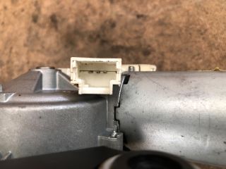 bontott PEUGEOT 307 Hátsó Ablaktörlő Motor