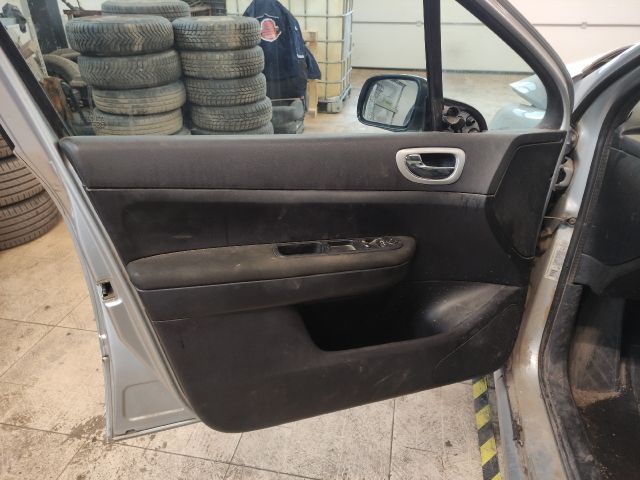 bontott PEUGEOT 307 Hátsó Ablaktörlő Motor