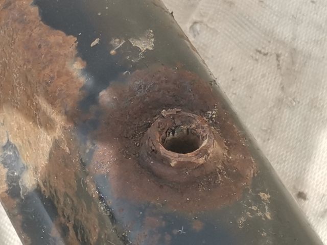 bontott PEUGEOT 307 Hátsó Lökhárító Merevítő (Fém)