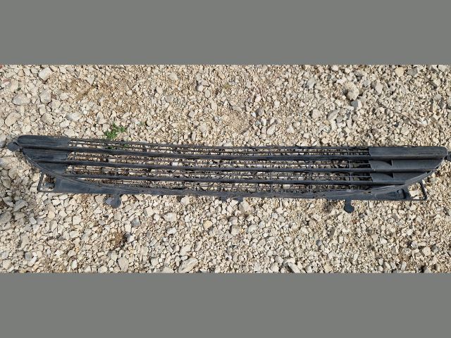 bontott PEUGEOT 307 Hűtőrács