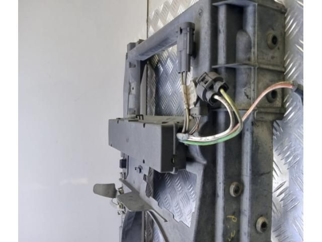 bontott PEUGEOT 307 Hűtőventilátor Tartó