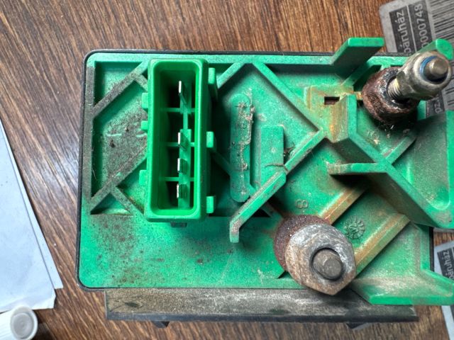 bontott PEUGEOT 307 Izzító Relé