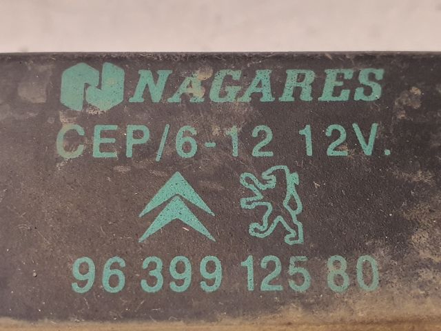 bontott PEUGEOT 307 Izzító Relé