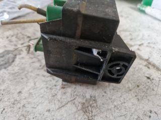 bontott PEUGEOT 307 Izzító Relé