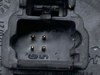 bontott PEUGEOT 307 Jobb első Ablakemelő Kapcsoló