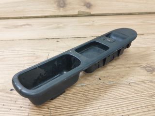 bontott PEUGEOT 307 Jobb első Ablakemelő Kapcsoló