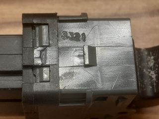 bontott PEUGEOT 307 Jobb első Ablakemelő Kapcsoló