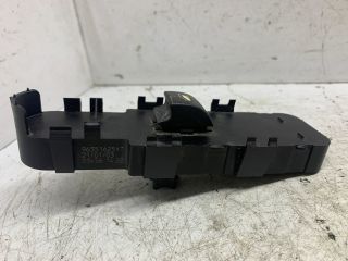 bontott PEUGEOT 307 Jobb első Ablakemelő Kapcsoló