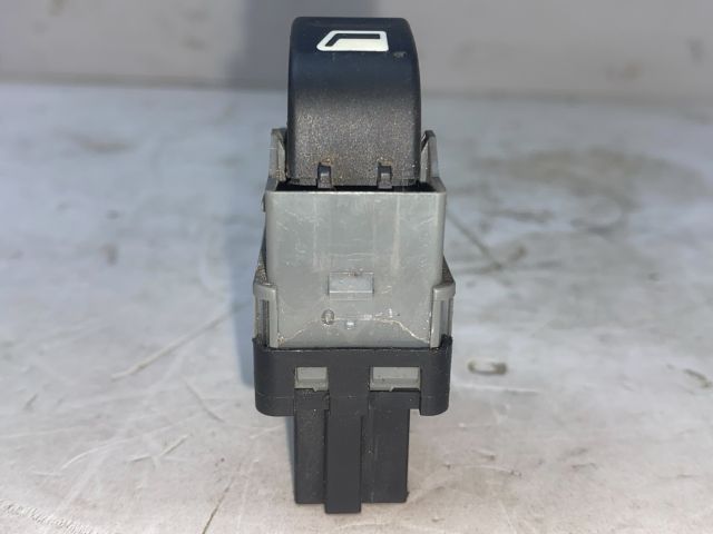 bontott PEUGEOT 307 Jobb első Ablakemelő Kapcsoló
