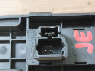 bontott PEUGEOT 307 Jobb első Ablakemelő Kapcsoló