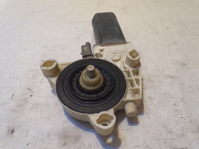 bontott PEUGEOT 307 Jobb első Ablakemelő Motor