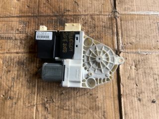 bontott PEUGEOT 307 Jobb első Ablakemelő Motor