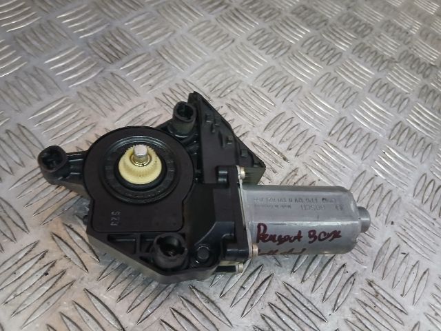 bontott PEUGEOT 307 Jobb első Ablakemelő Motor