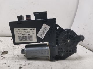 bontott PEUGEOT 307 Jobb első Ablakemelő Motor