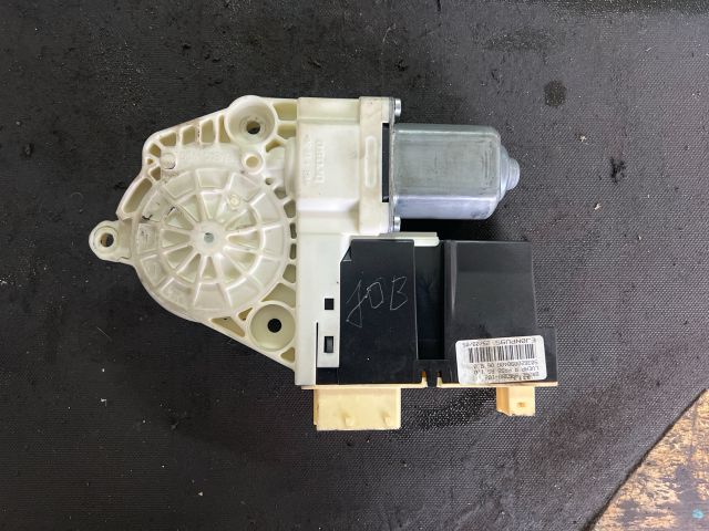 bontott PEUGEOT 307 Jobb első Ablakemelő Motor