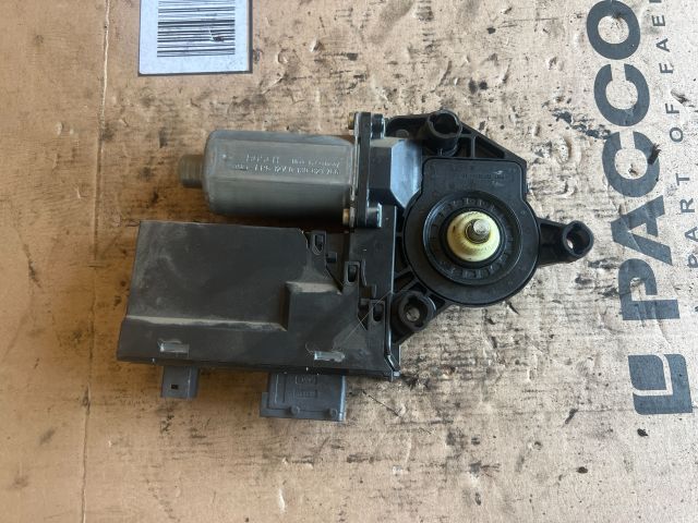 bontott PEUGEOT 307 Jobb első Ablakemelő Motor