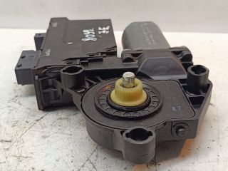 bontott PEUGEOT 307 Jobb első Ablakemelő Motor