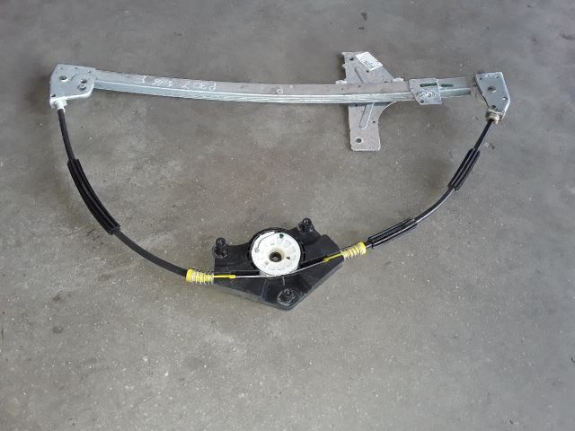 bontott PEUGEOT 307 Jobb első Ablakemelő Szerkezet (Elektromos)