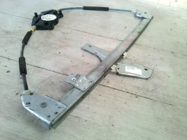 bontott PEUGEOT 307 Jobb első Ablakemelő Szerkezet (Elektromos)
